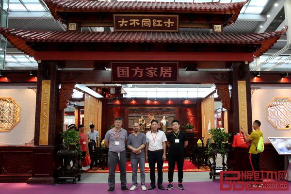 国方家居展馆装修设计大气磅礴、引人注目
