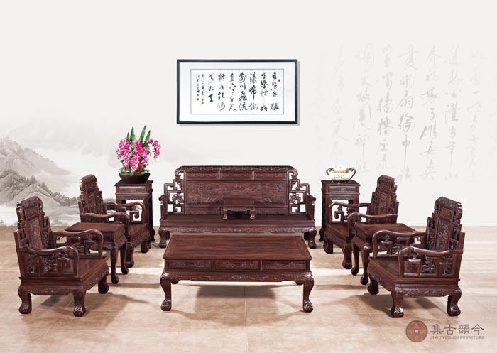 六合同春沙发